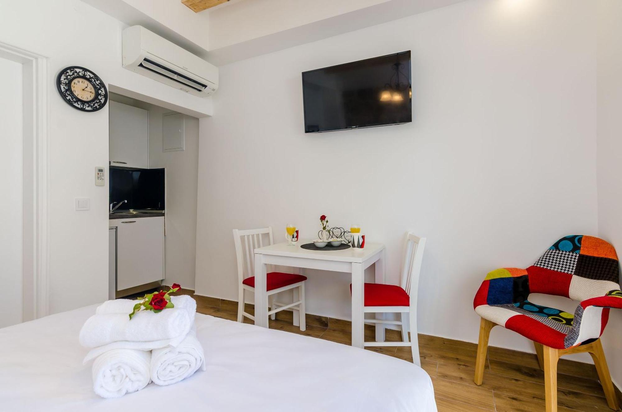 Mata Family Apartments Молунат Номер фото